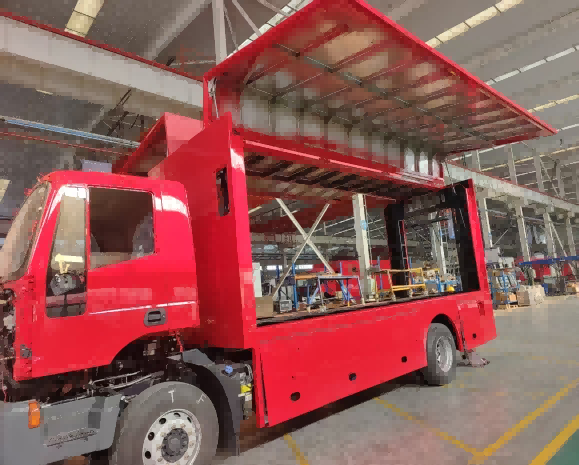 Thân xe tải khô có sải cánh có thể mở rộng bằng một nút bấm